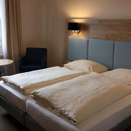 فندق Nordseehotel فيلهلمسهافن